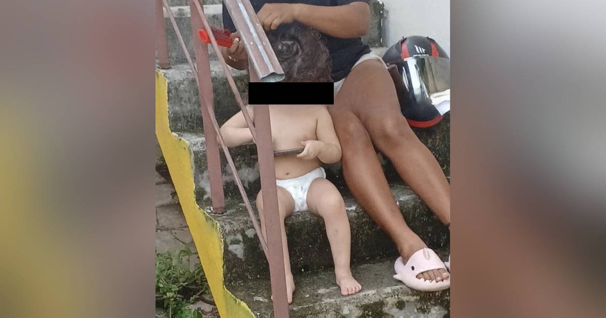 Foto de la niña abandonada