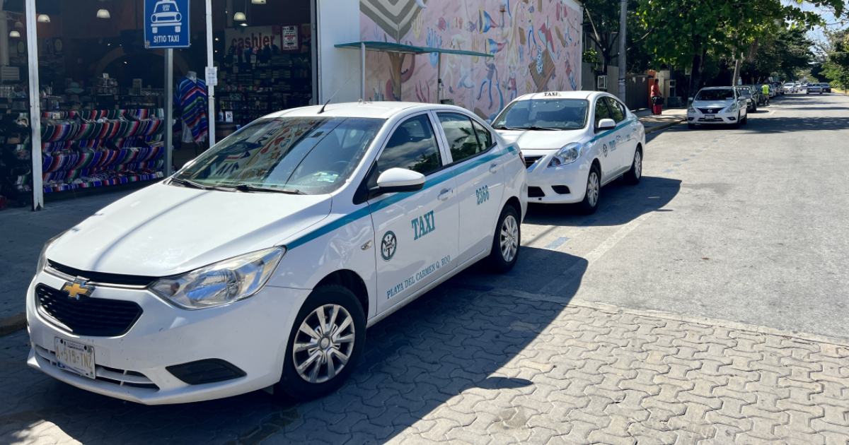 Imagen de taxis de playa del carmen