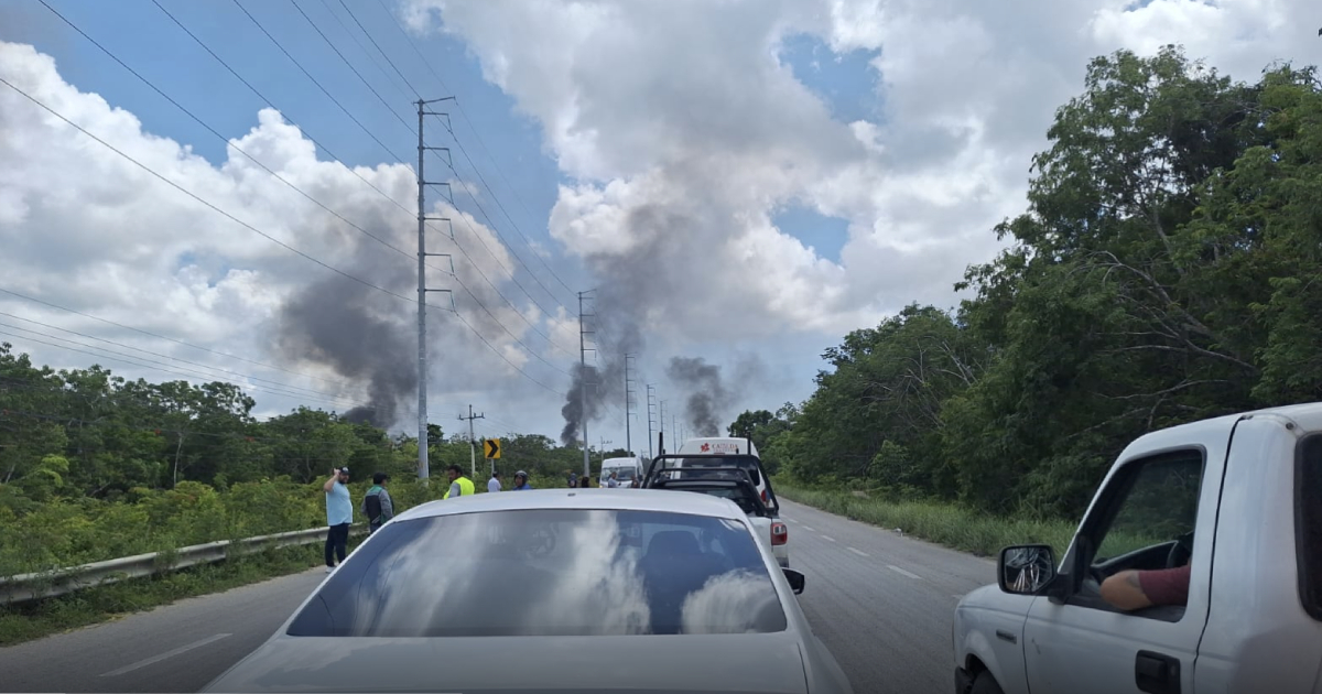 Habitantes de colonia irregular en Tulum exigen solución tras ser desalojados