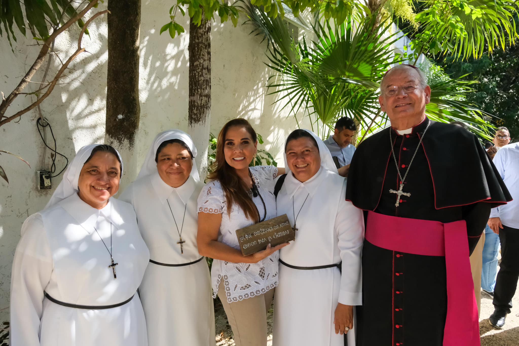 Cancún inicia construcción de catedral con cruz atrial