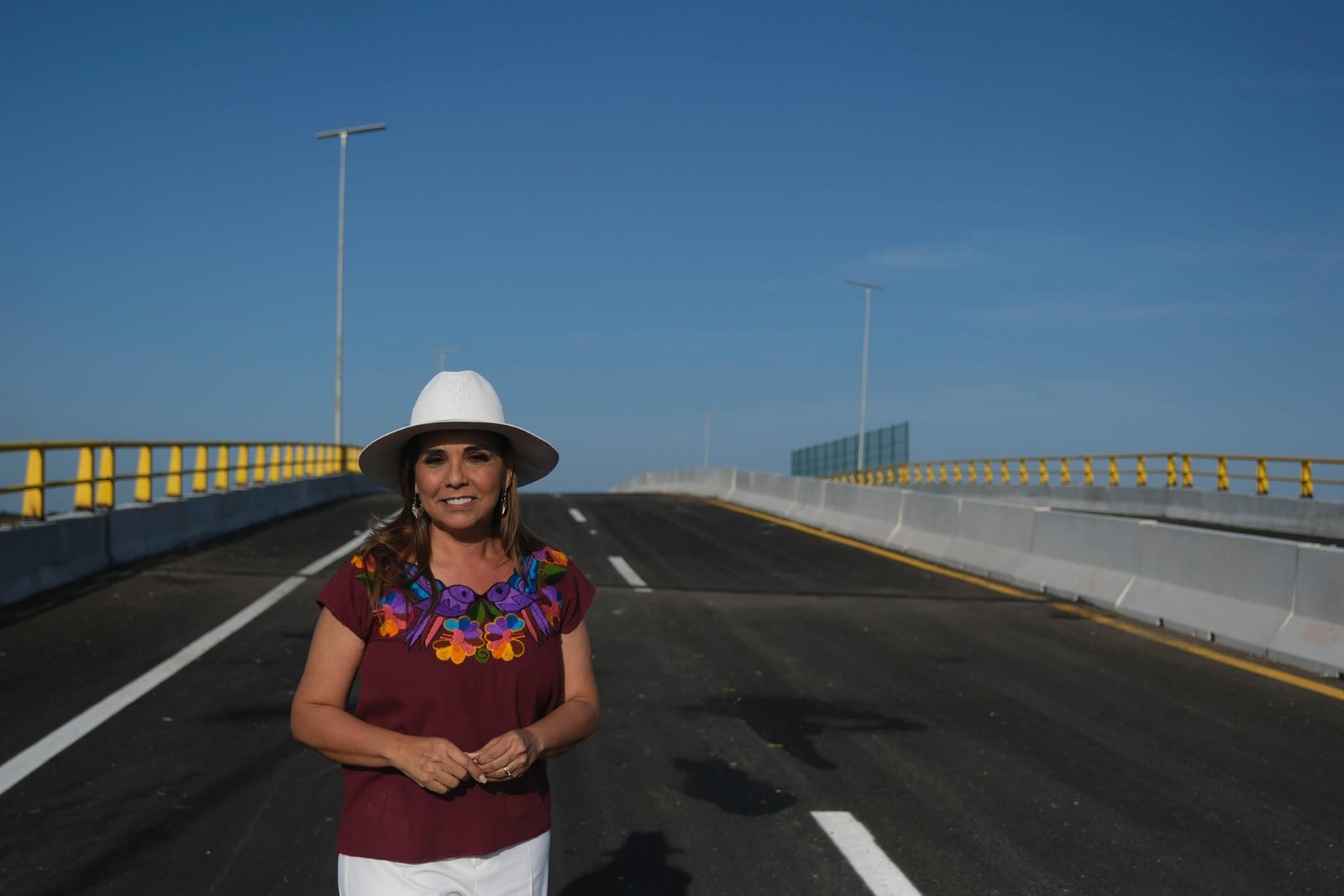 Nuevo puente conecta las carreteras federales