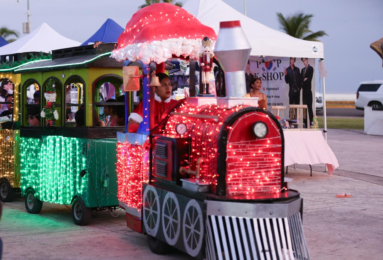 Navidad en Villa Chetumal impulsa Playa del Carmen