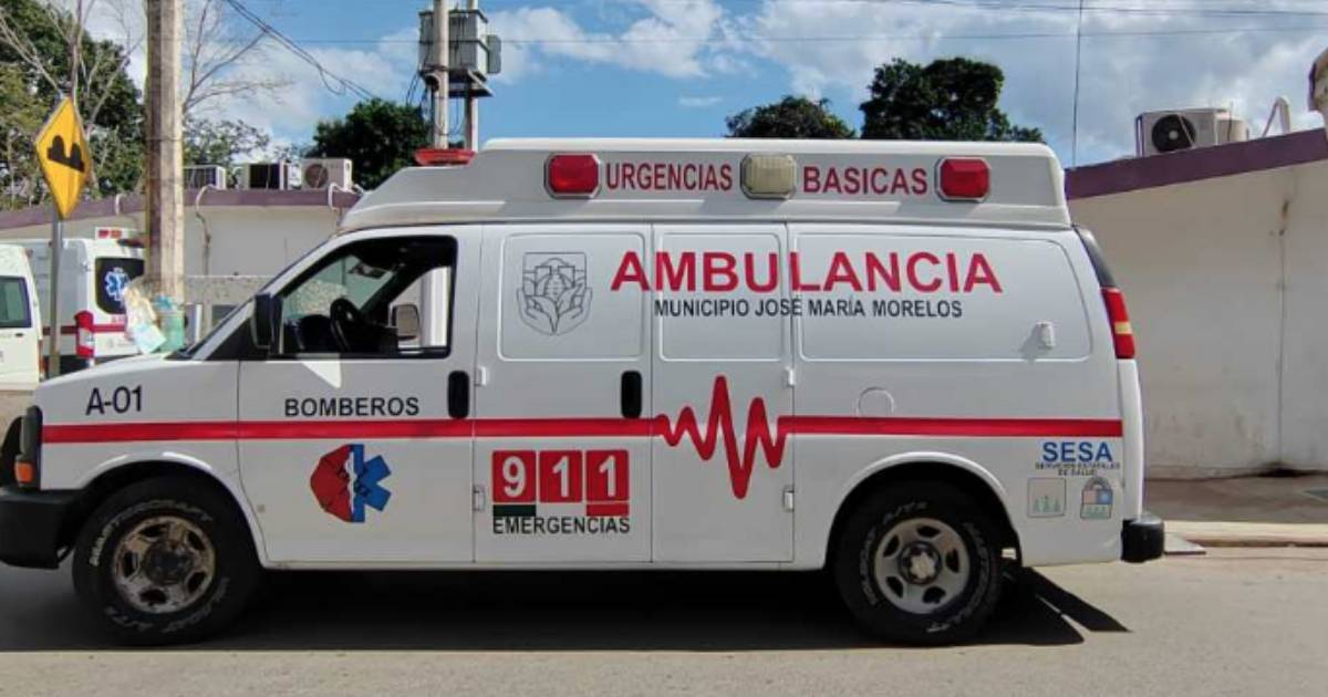 Un hombre herido por un toro recibe atención urgente.