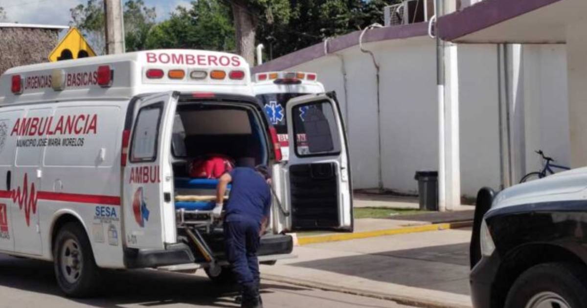 Un hombre herido por un toro recibe atención urgente.