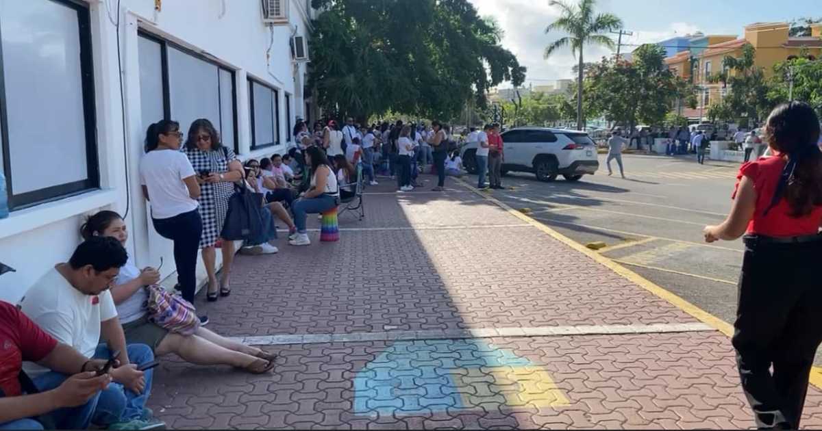 Bloqueo de maestros en Playa